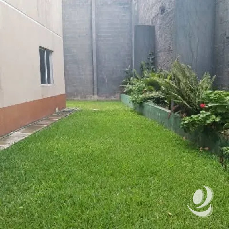 APARTAMENTO EN VENTA CON AMPLIO JARDIN EN TORRES VILLA LINDA ZONA 7 CIUDAD - 2