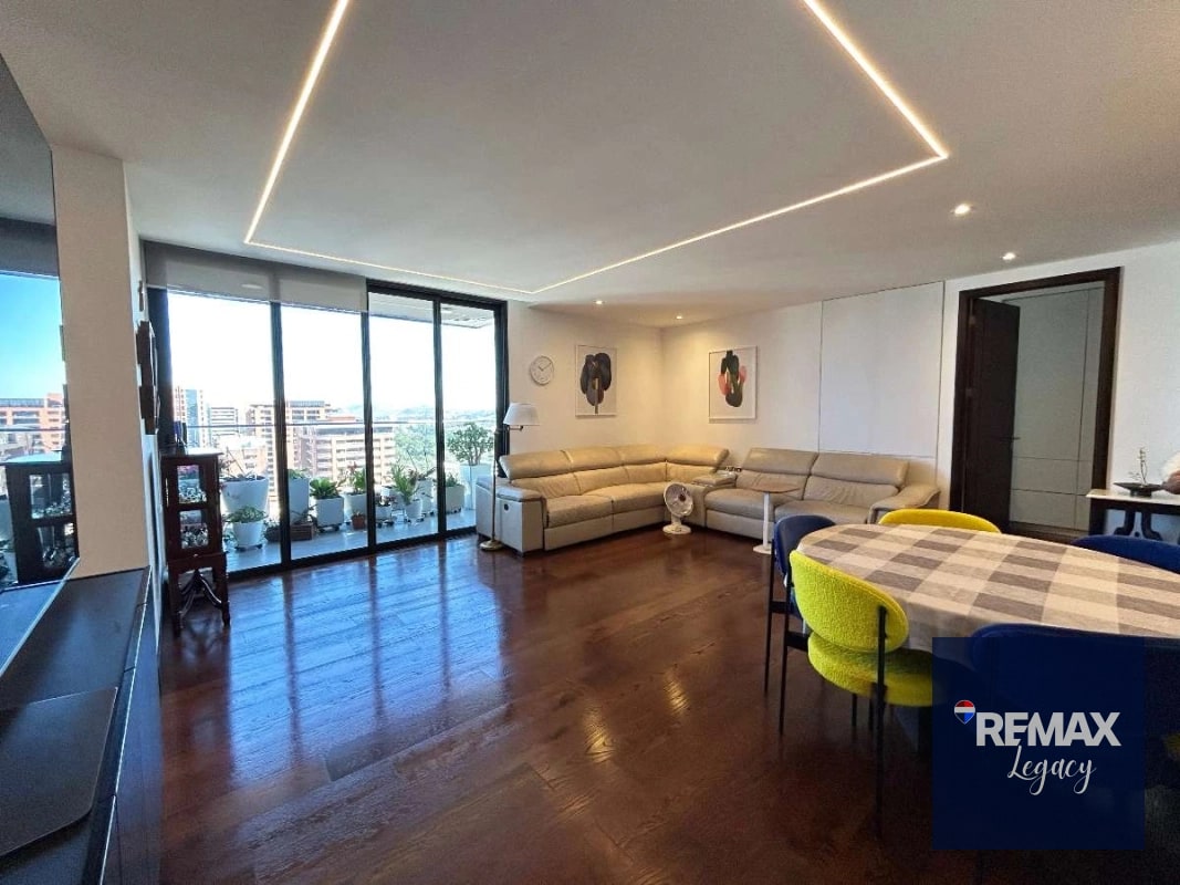 Apartamento Venta | Zona 10 | Vasanta - 1