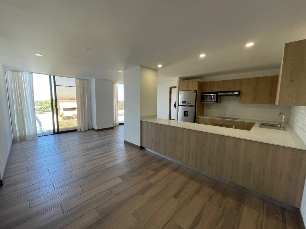 ZONA 15 VH1, APARTAMENTO RENTA , 94 Mts2, 3 DORMITORIOS, 3 PARQUEOS $1,500 — Apartamento en Alquiler en Vista Hermosa I, Zona 15, Guatemala, Ciudad — foto 1 de 1