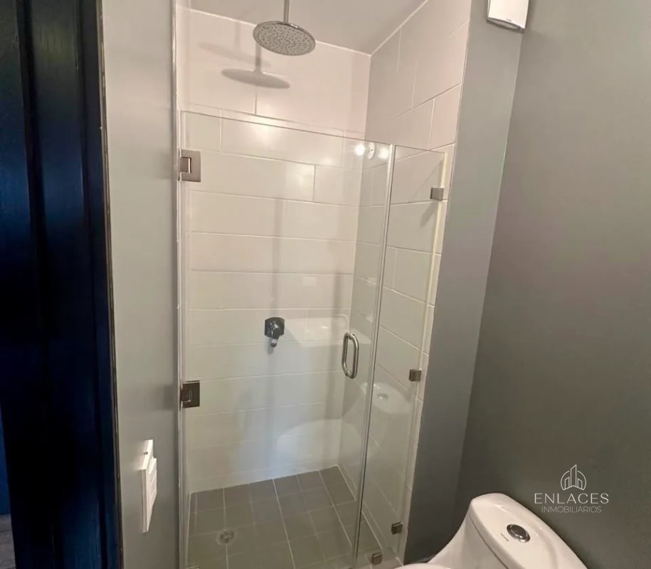 Zona 11 • Apartamento en Renta • Edificio Torre Once • Amueblado y Equipado - 6
