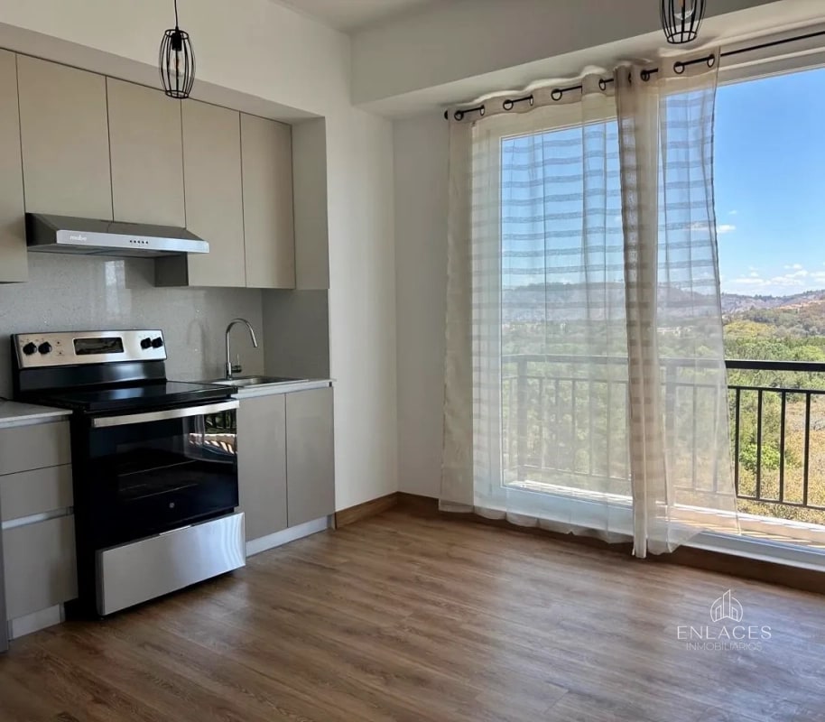 Zona 2 • Apartamento en Renta • Vertical El Zapote - 9