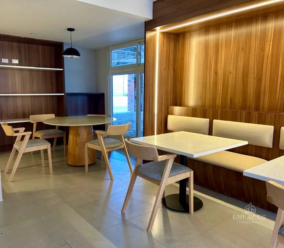 Zona 2 • Apartamento en Renta • Vertical El Zapote - 7