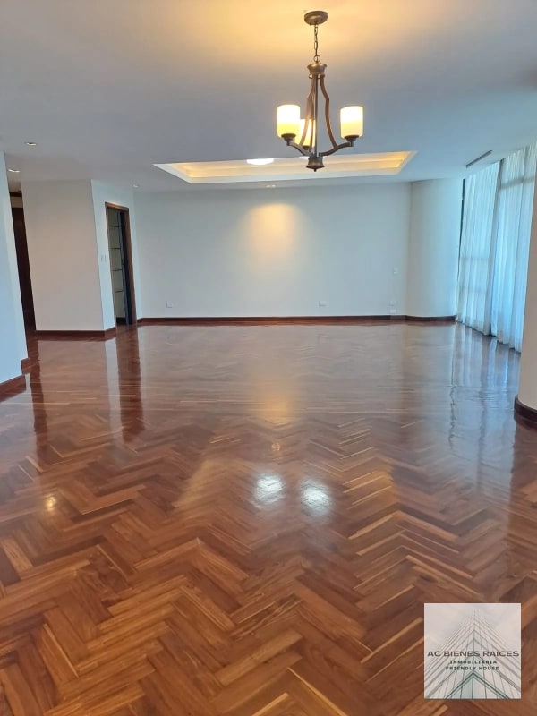 Lujoso apartamento en L Excellence zona 14 - 16