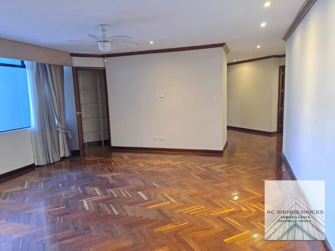 Lujoso apartamento en L Excellence zona 14 - 13