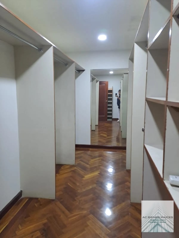 Lujoso apartamento en L Excellence zona 14 - 5