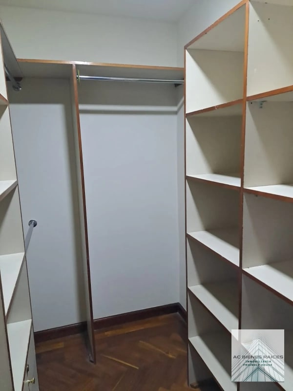 Lujoso apartamento en L Excellence zona 14 - 4