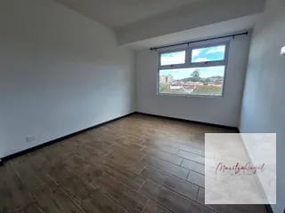 CONDADO EL NARANJO  APARTAMENTO EN RENTA VR Q5.500 — Apartamento en Alquiler en Condado Naranjo, Zona 4 Mixco, Guatemala, Ciudad — miniatura 9 de 13