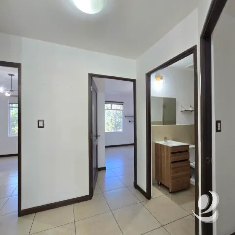 Apartamento en Renta Zona 11 Santa Maria de Las Charcas - 11