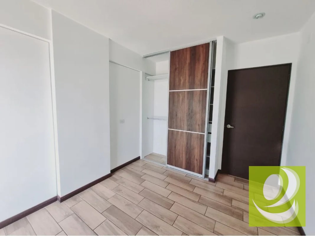 Apartamento en Renta en Torre Asunción Sur zona 5 cdad - 4