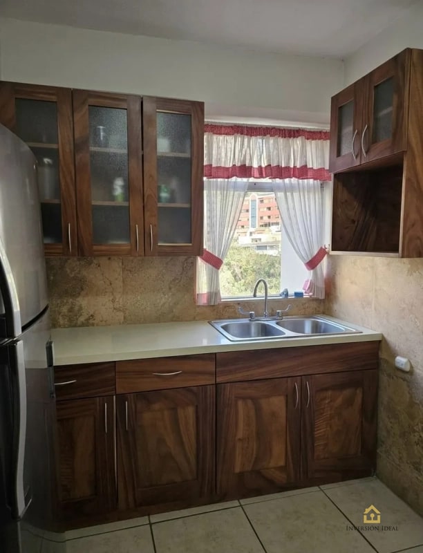 Apartamento en renta Equipado - $850 - Edificio Convista Z.15 - 1 Hab + Cuarto de Servicio - 6