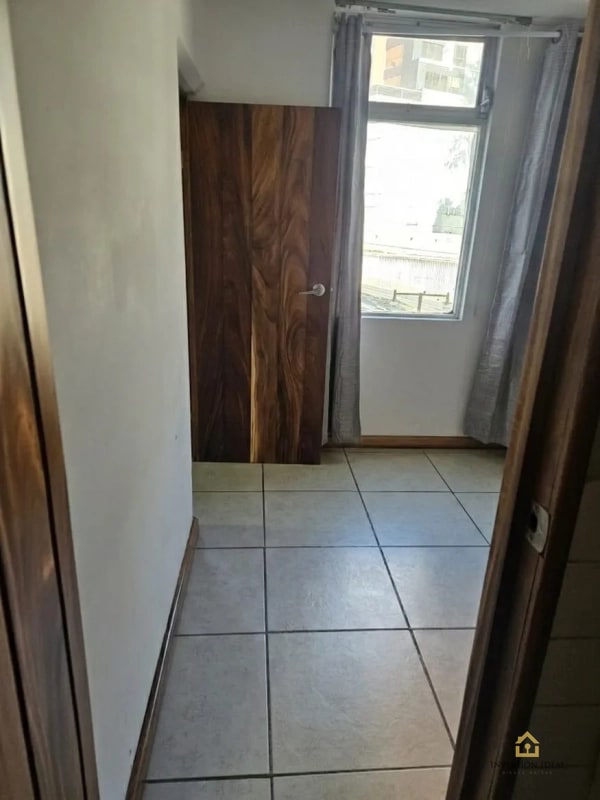 Apartamento en renta Equipado - $850 - Edificio Convista Z.15 - 1 Hab + Cuarto de Servicio - 5