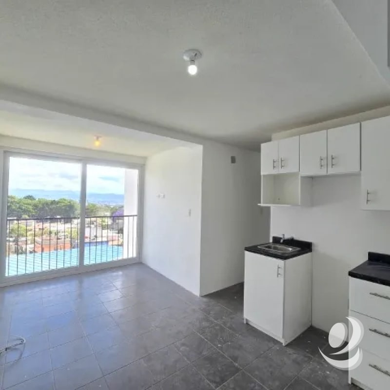 Apartamento en Venta Edificio Berlindo Zona 1 de Mixco - 13