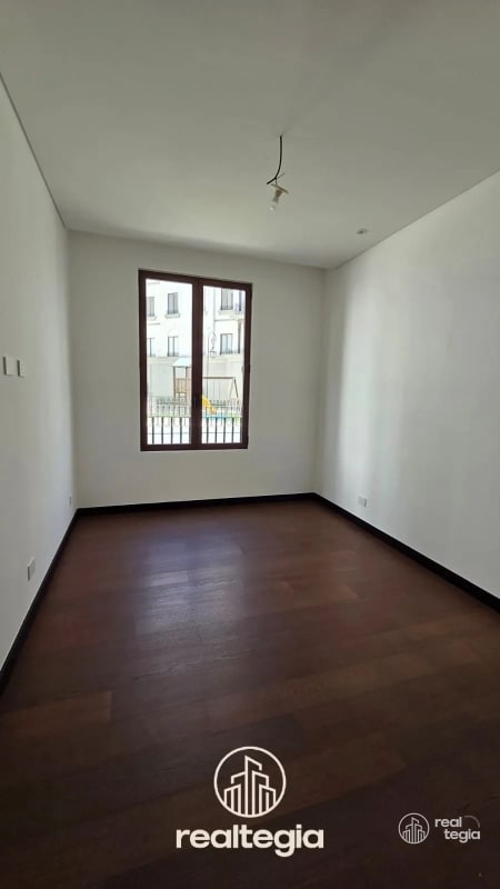 APARTAMENTO EN NOGALES DE CAYALÁ ZONA 16 - 8