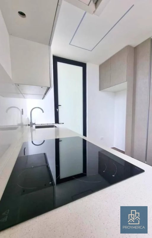 Apartamento en alquiler, Edificio Roselló, Zona 13 - 10