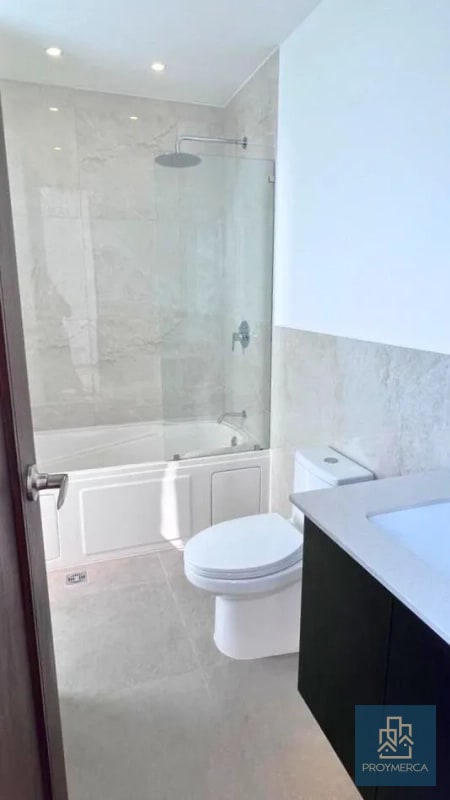 Apartamento en alquiler, Edificio Roselló, Zona 13 - 6