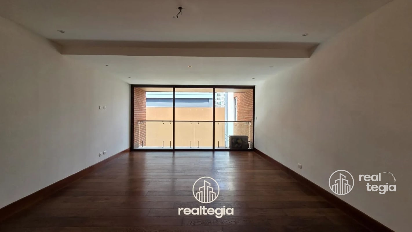 APARTAMENTO VISTA HERMOSA ZONA 15 - 9