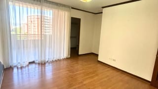 Apartamento en alquiler, Edificio Torre Castelar, zona 10 — Apartamento en Alquiler en Torre Castelar, Zona 10, Guatemala, Ciudad — miniatura 3 de 7
