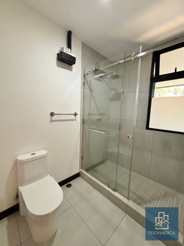 Apartamento con jardín en alquiler, Edificio Zen Cayalá, Zona 16 - 4