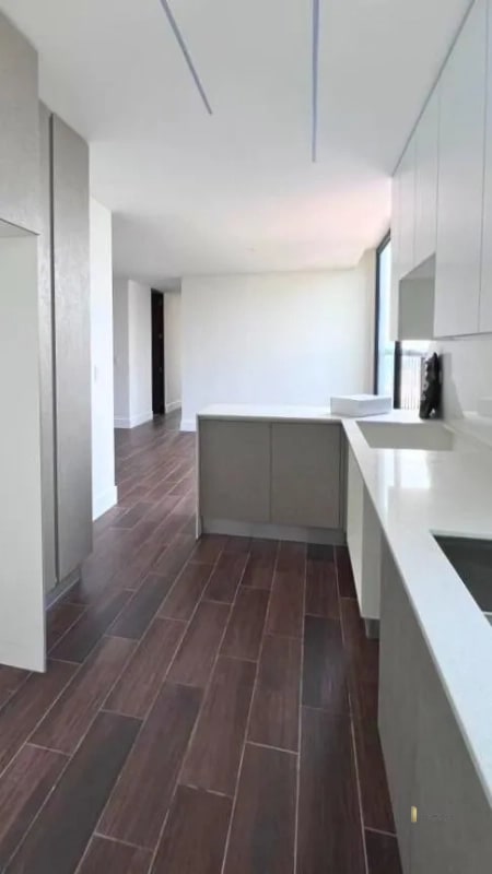 RENTA APARTAMENTO, ZONA 13 Edif. Roselló - 9
