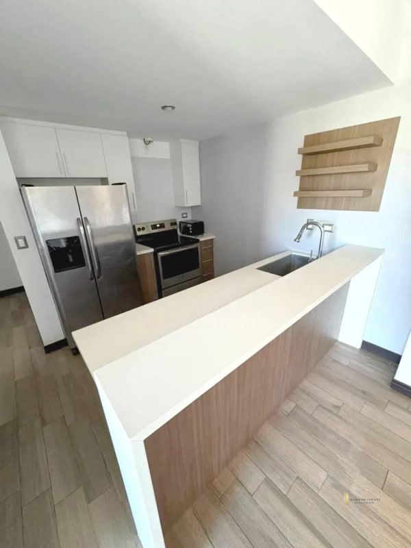 APARTAMENTO EN RENTA – Edificio San Isidro 20/21, Zona 16 - 8