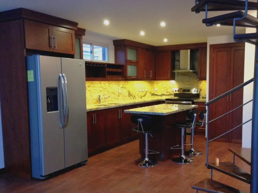 APARTAMENTO TIPO LOFT EN RENTA – Edificio Lindora, Zona 16 - 1