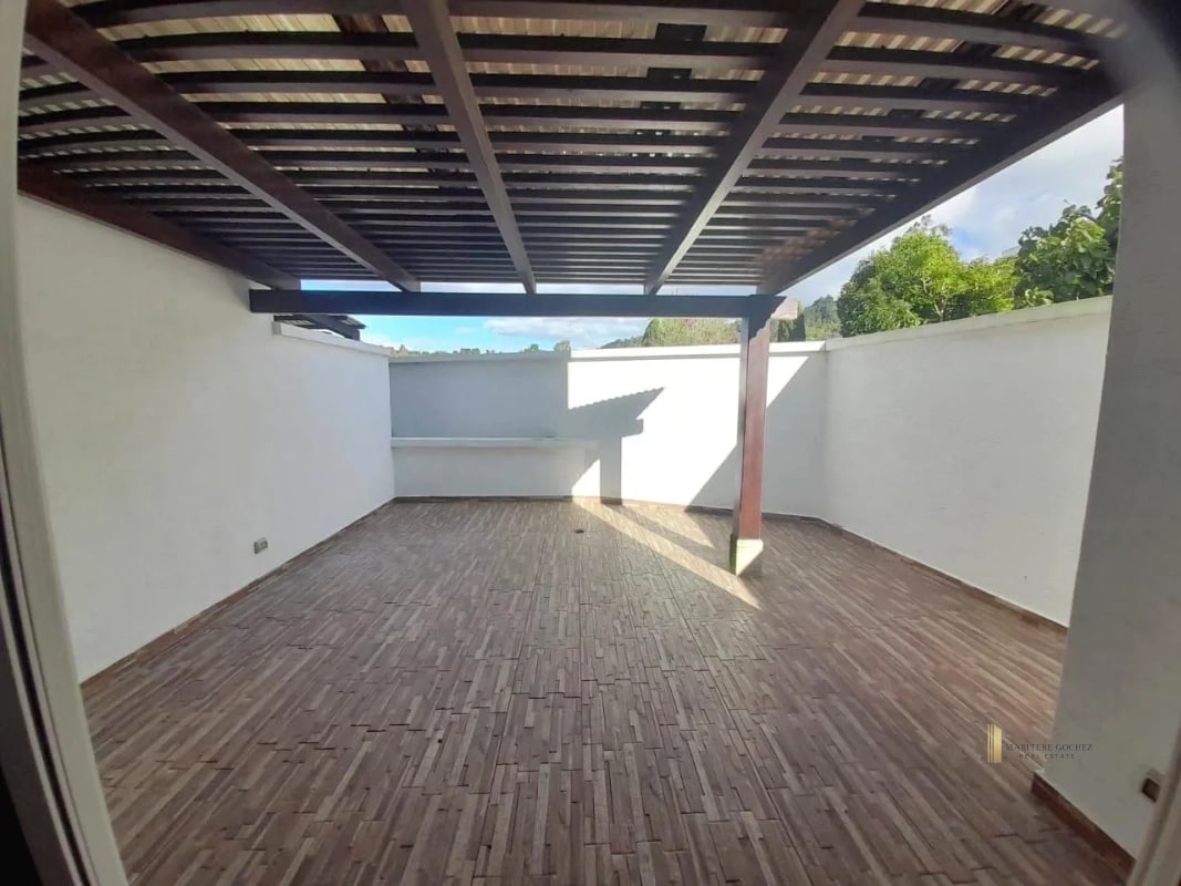 APARTAMENTO TIPO LOFT EN RENTA – Edificio Lindora, Zona 16 - 4