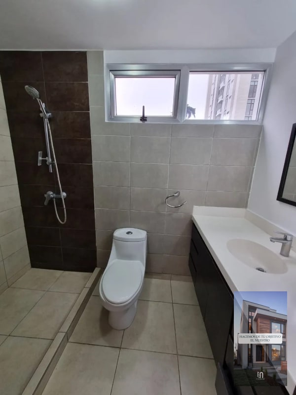 ALQUILO APARTAMENTO EN CALEDONIA ZONA 16 - 9