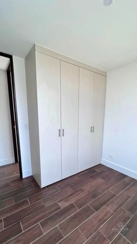 Zona 13 • Apartamento en Renta • Edificio Roselló - 8