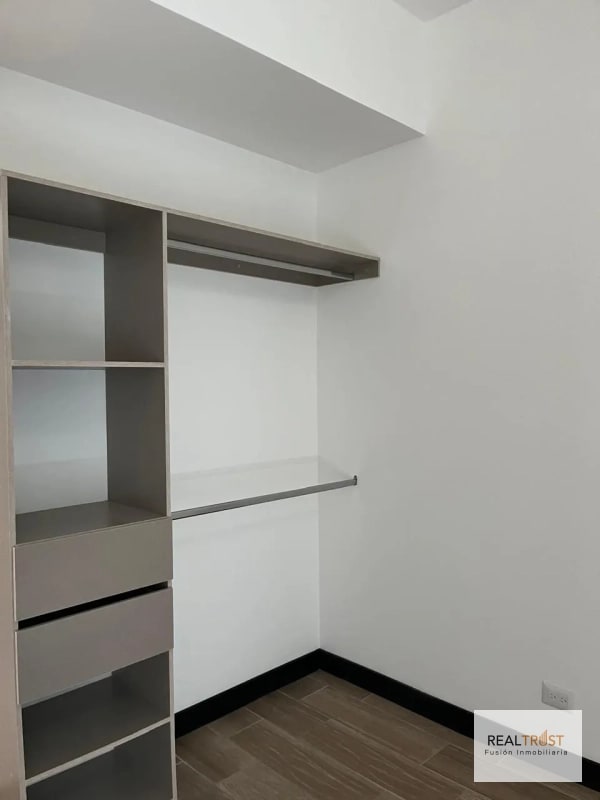 Apartamento en renta ubicado cerca de la universidad marroquín - 5