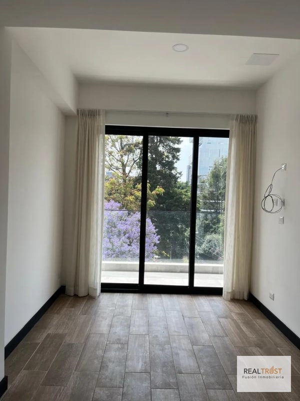 Apartamento en renta ubicado cerca de la universidad marroquín - 1