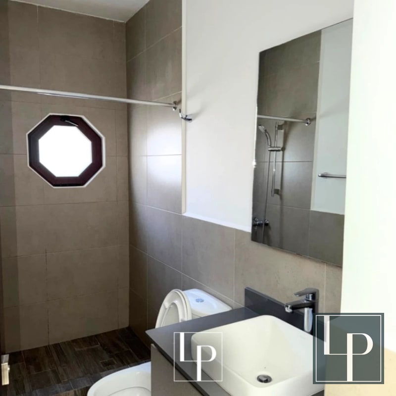 Apartamento en Renta en Lirios de Cayalá - 3