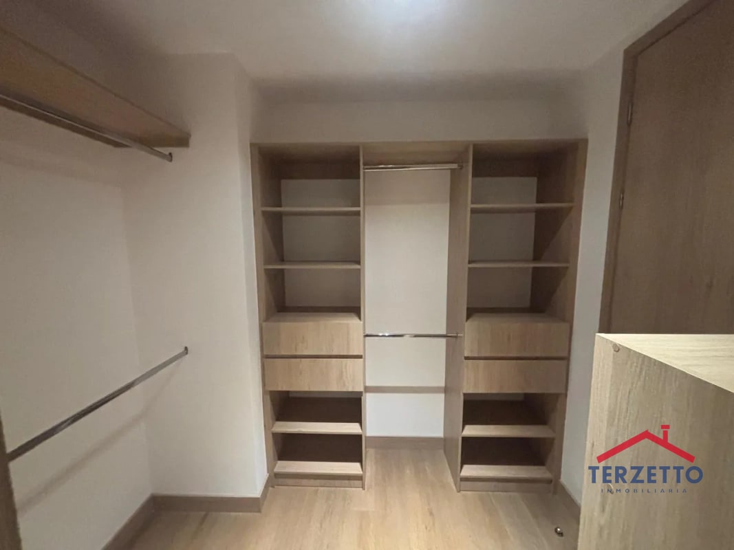 Apartamento Trivá Zona 15 - 13