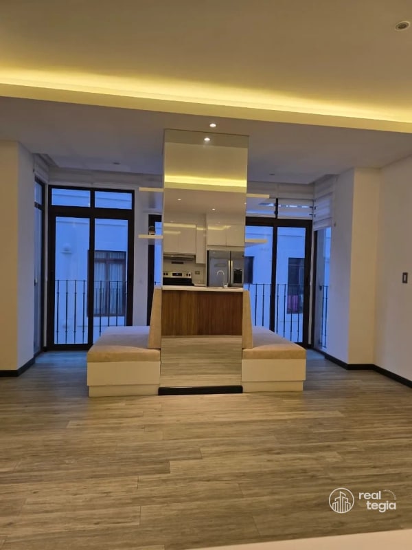 APARTAMENTO EN LIRIOS DE CAYALÁ ZONA 16 - 1