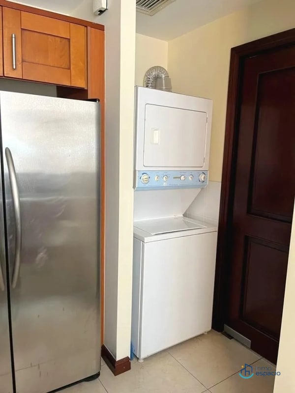 Apartamento en Alquiler – Casa Rialto, Zona 14 - 15