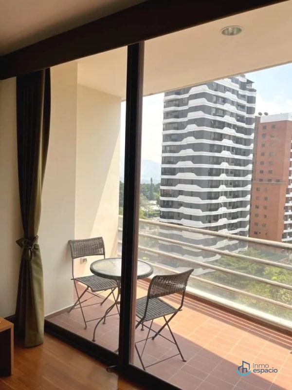 Apartamento en Alquiler – Casa Rialto, Zona 14 - 14