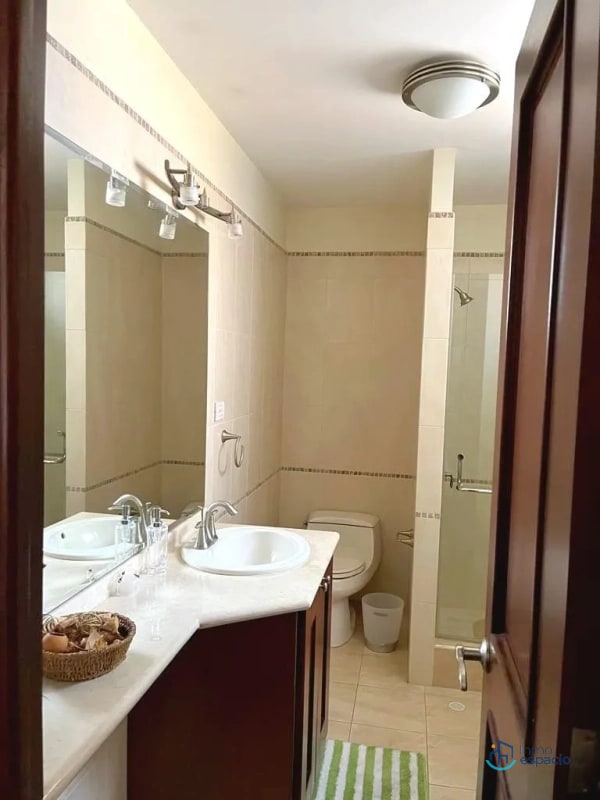 Apartamento en Alquiler – Casa Rialto, Zona 14 - 10