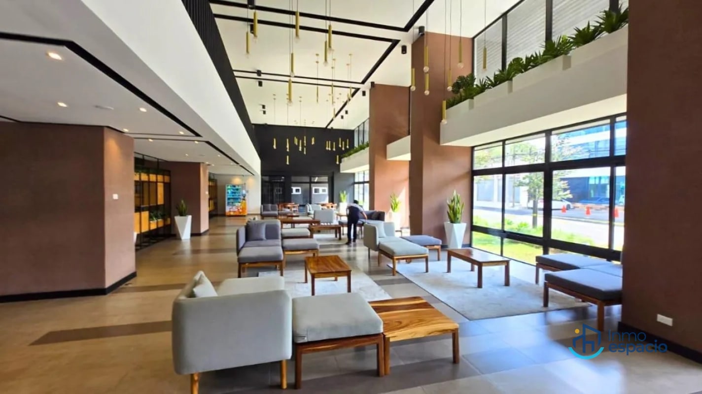 Apartamento en Venta con Vista a los Volcanes – Zona 11 - 15
