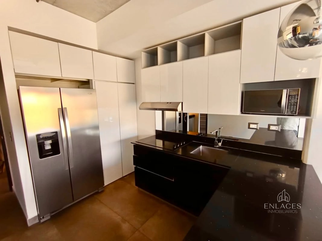 Zona 16 • Apartamento en Renta • Edificio Shift - 1