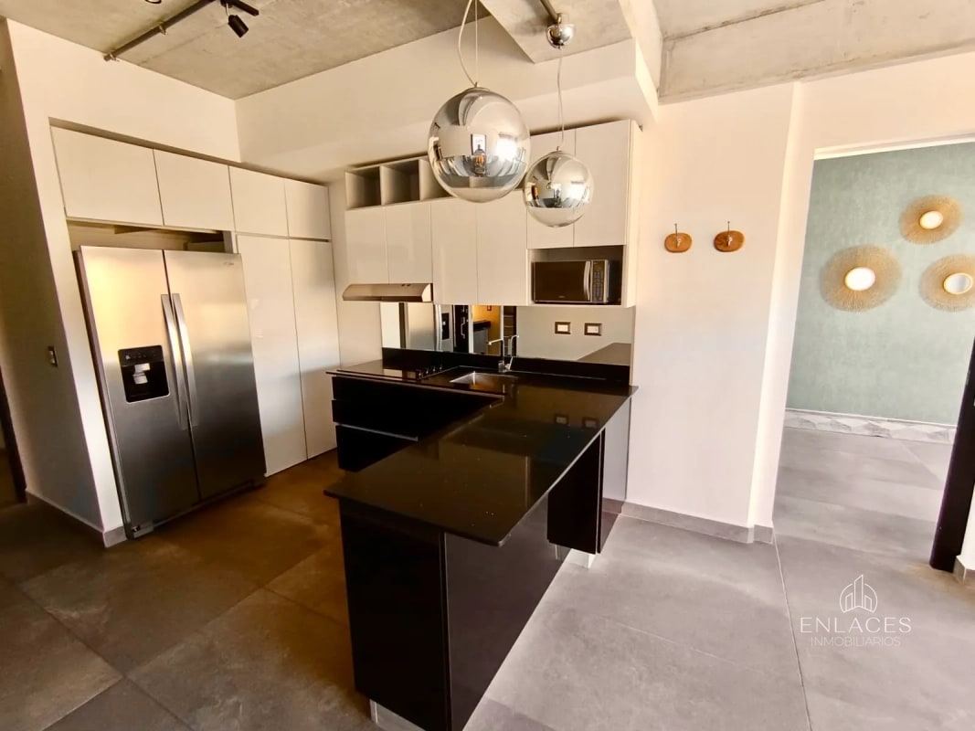 Zona 16 • Apartamento en Renta • Edificio Shift - 14