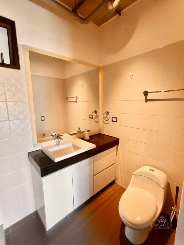 Zona 16 • Apartamento en Renta • Edificio Shift - 10