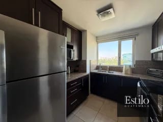 HERMOSO APARTAMENTO AMUEBLADO EN VENTA. ZONA 14 — Apartamento en Venta en Zona 14, Guatemala, Ciudad — miniatura 2 de 9
