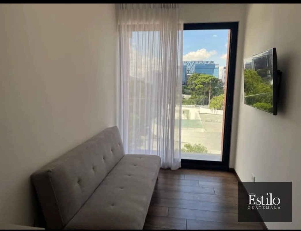 APARTAMENTO EN RENTA EDIFICIO BRUNELO ZONA 10 - 8