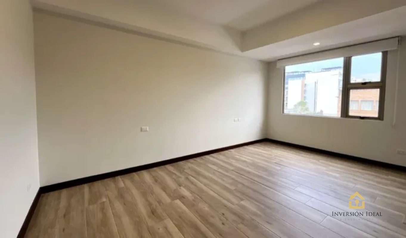 Apartamento en Renta - $1,225 | Edificio Taormina Z.15 | 1 Habitación + Bodega + Amenidades Top - 1