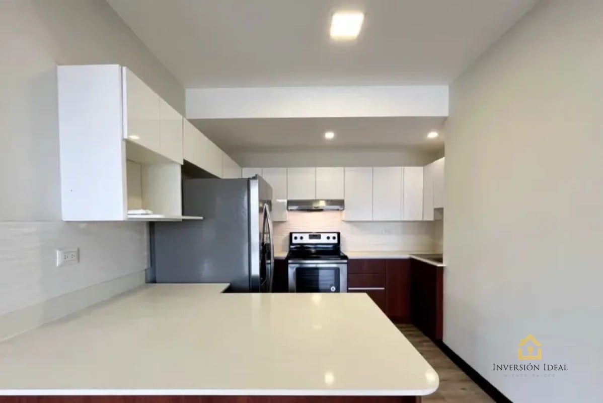 Apartamento en Renta - $1,225 | Edificio Taormina Z.15 | 1 Habitación + Bodega + Amenidades Top - 12
