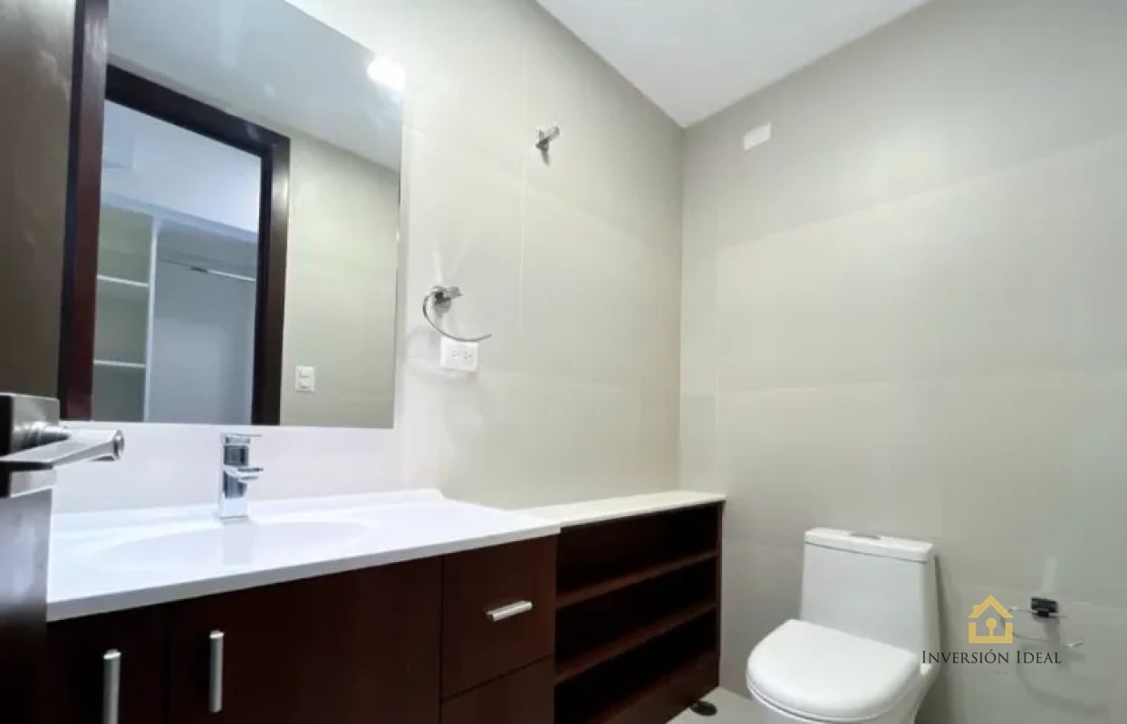 Apartamento en Renta - $1,225 | Edificio Taormina Z.15 | 1 Habitación + Bodega + Amenidades Top - 9