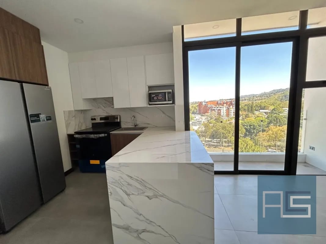 Moderno e iluminado apartamento amueblado en Alquiler para estrenar en Vista Hermosa II — Apartamento en Alquiler en Arles, Zona 15, Guatemala, Ciudad — foto 9 de 16