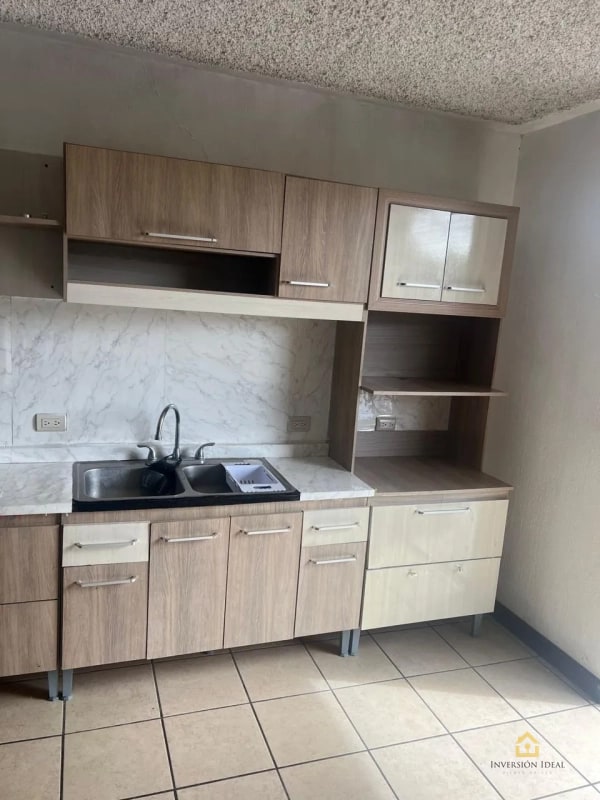 Apto Amueblado En Renta ZONA 16 - Q3,750 | 1 Habitación con A/C | Colonia Lourdes - 7