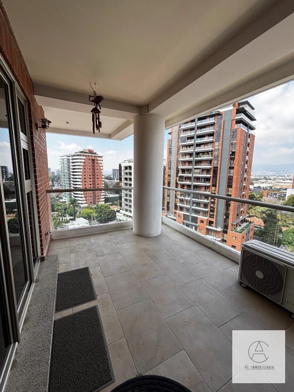 Apartamento amplio en renta , zona 14 - 14