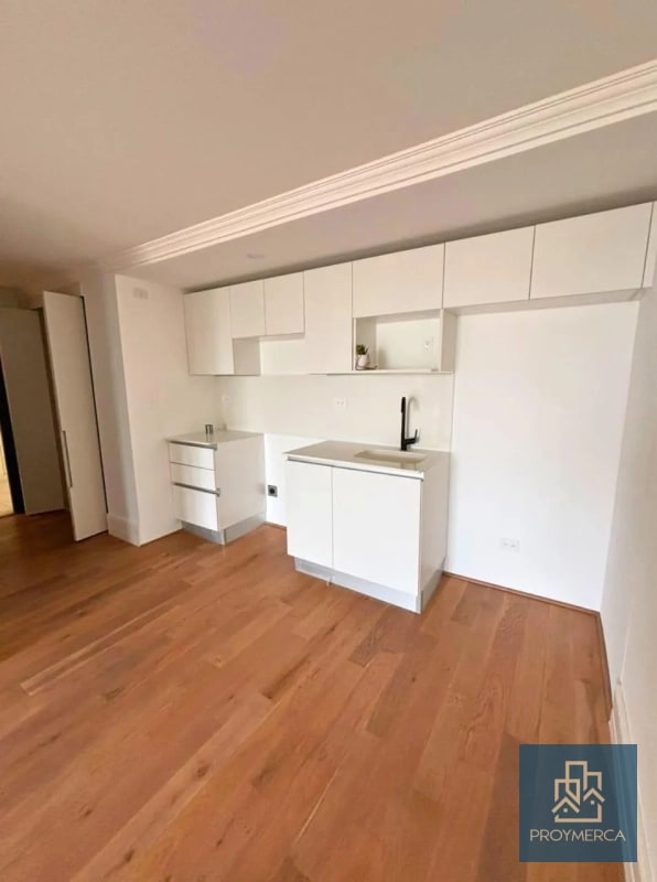 Apartamento en alquiler, Edificio Céntrico Zona 5 - 7