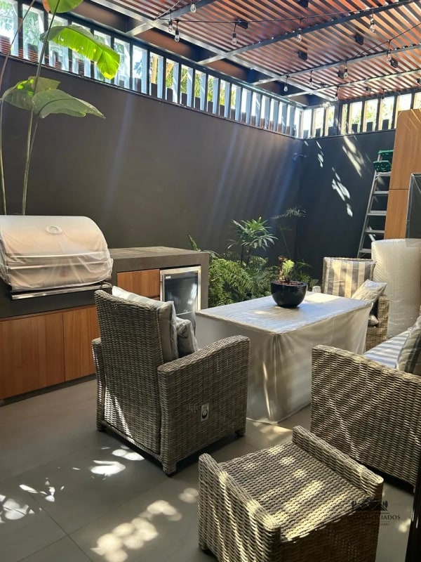 APARTAMENTO EN VENTA ZONA 10 - 11